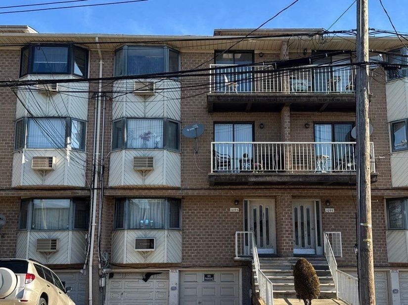 1093 E 72nd Street 13, Brooklyn NY 11234