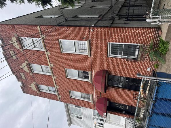 3012 Bronxwood Avenue, Bronx NY 10469