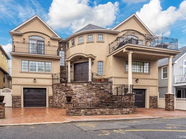 91 Virginia Avenue, Long Beach NY 11561