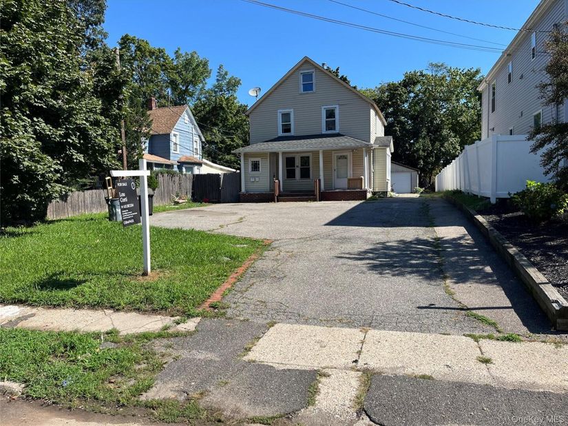 56 Lowndes Avenue, Huntington Station NY 11746