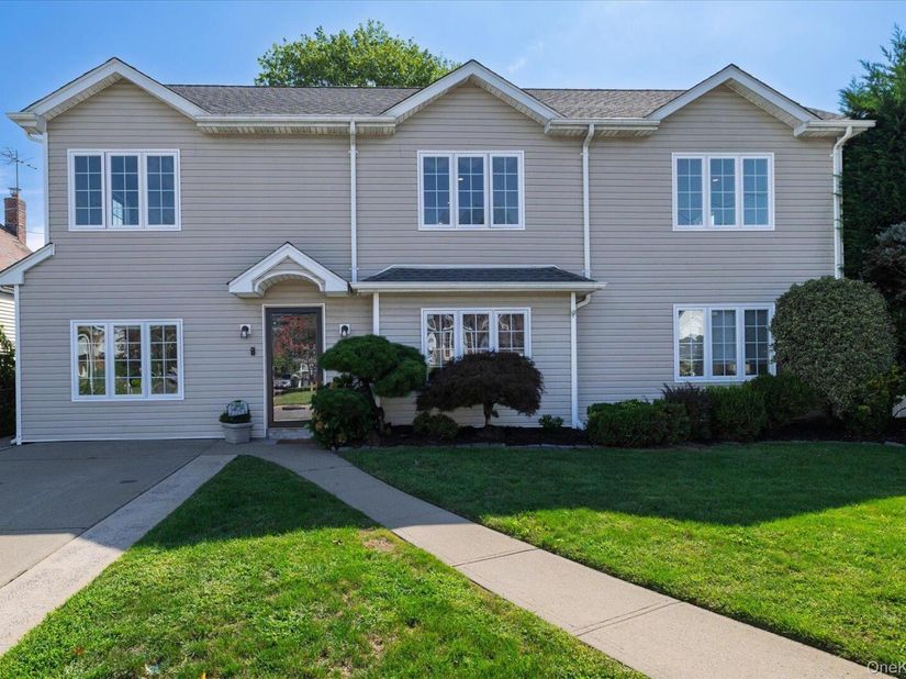 729 Arcadian Avenue, Valley Stream NY 11580