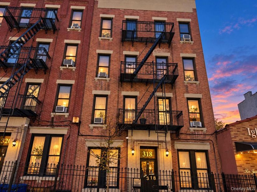 318 E 151st Street 4C, Bronx NY 10451