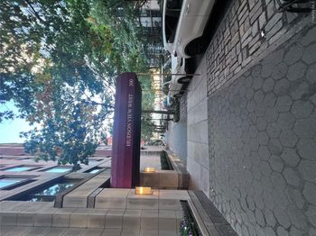 300 Albany Street