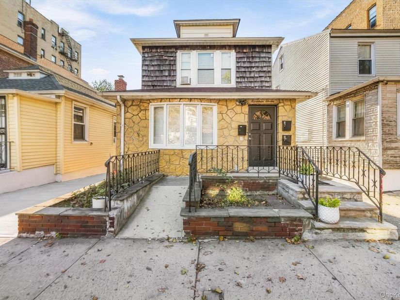 1711 Hobart Avenue, Bronx NY 10461