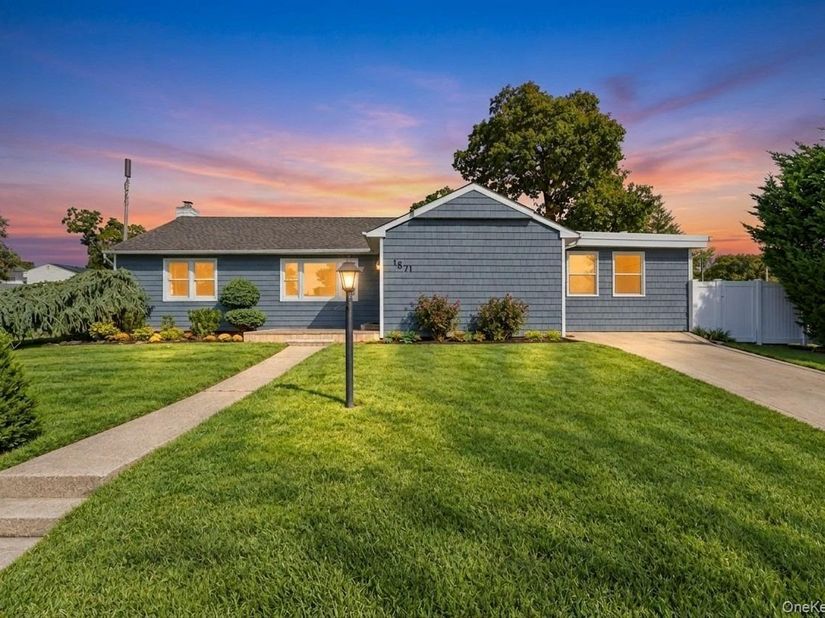 1871 Relyea Drive, Merrick NY 11566