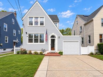 17 Kenmore Road