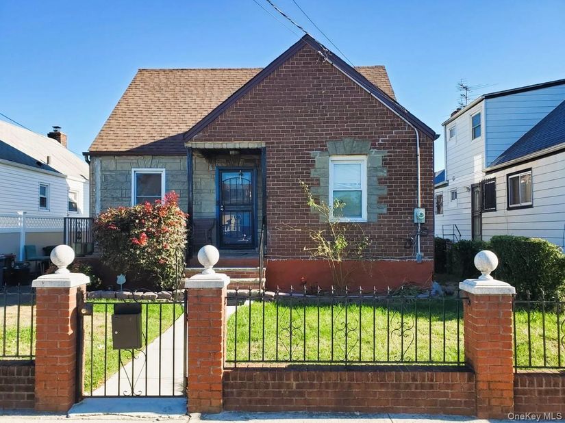 15316 132nd Avenue, Springfield Gardens NY 11434