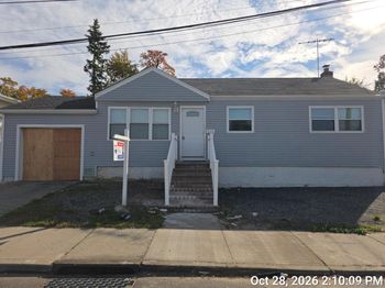 918 Sunrise Highway