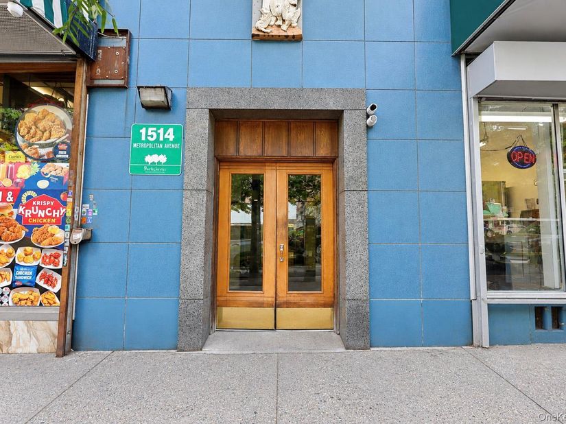 1514 Metropolitan Avenue 7G, Bronx NY 10462