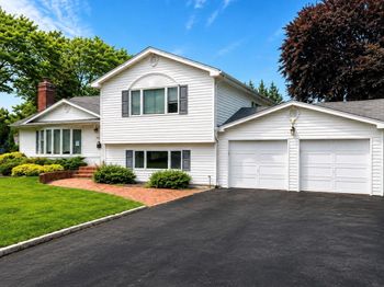 201 Wampum Lane
