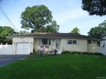 22 Newtown Avenue