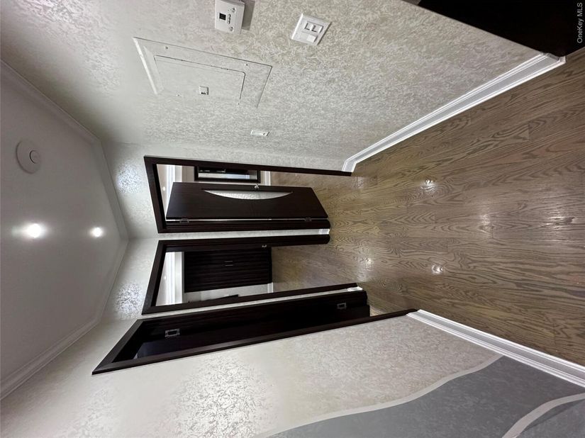 137-12 167th Street 2A, Jamaica NY 11434