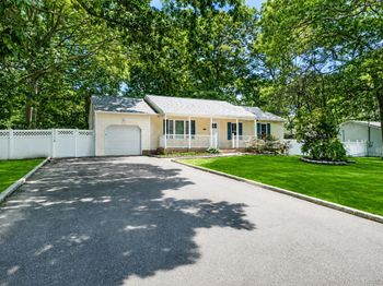 25 Heston Road