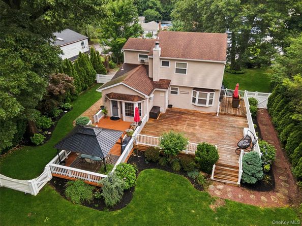 36 Champlin Street, Ronkonkoma NY 11779