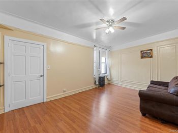 941 Jerome Avenue