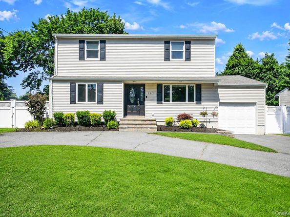 107 Terry Road, Sayville NY 11782