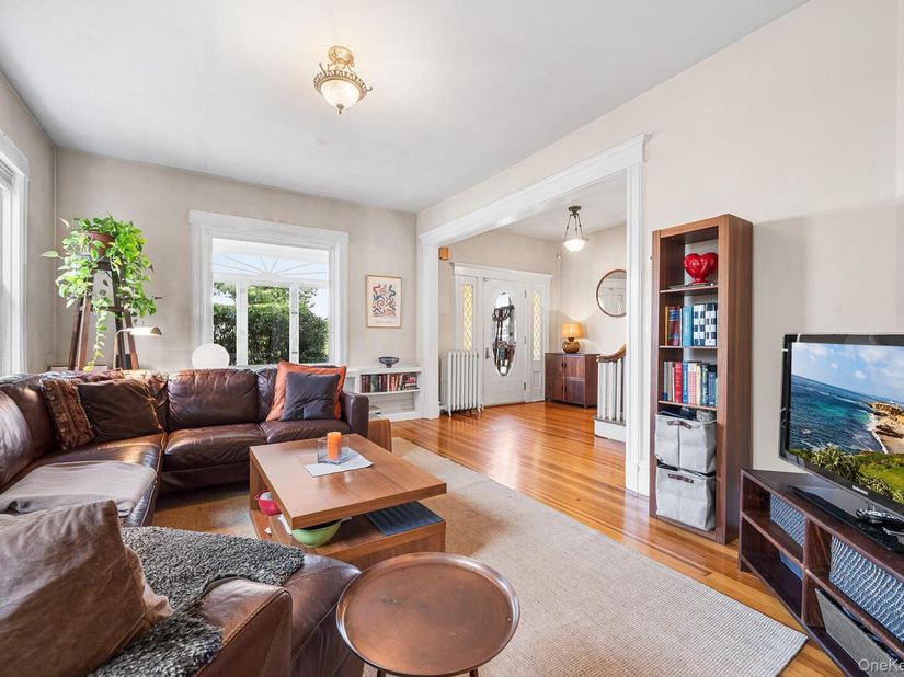 72 Dalton Road, Yonkers NY 10701