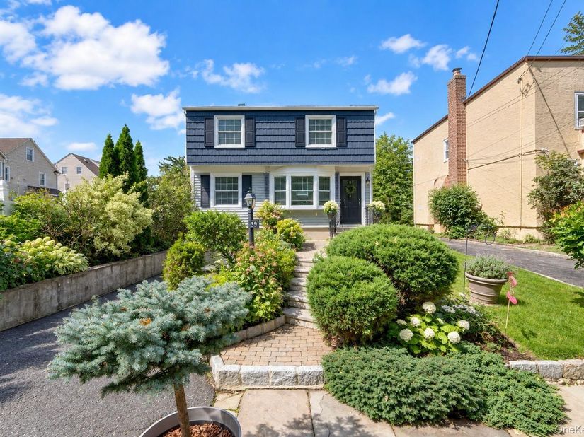 39 Saint Joseph Street, New Rochelle NY 10805