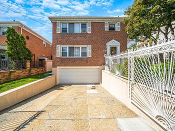8618 164th Street