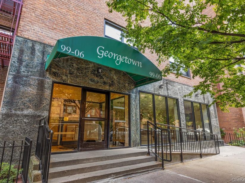 9906 58th Avenue 5L, Corona NY 11368