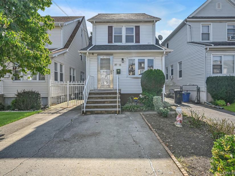 89-18 220th Street, Queens Village NY 11427