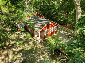 5730 Nassau Point Road
