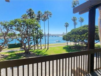 5216 Marina Pacifica