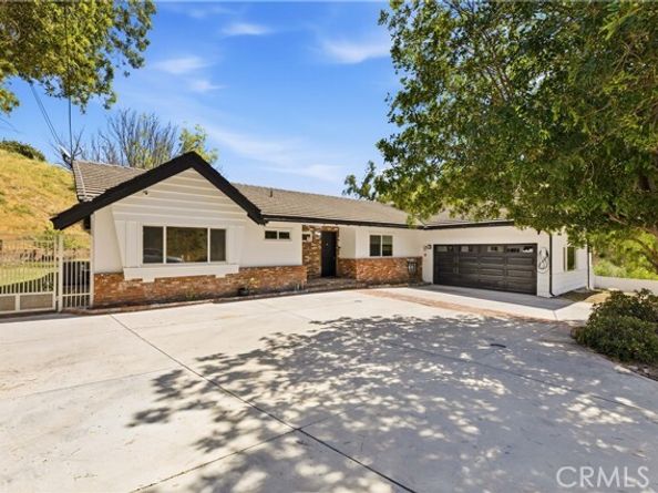 9324 Elben Avenue, Sun Valley (los Angeles) CA 91352