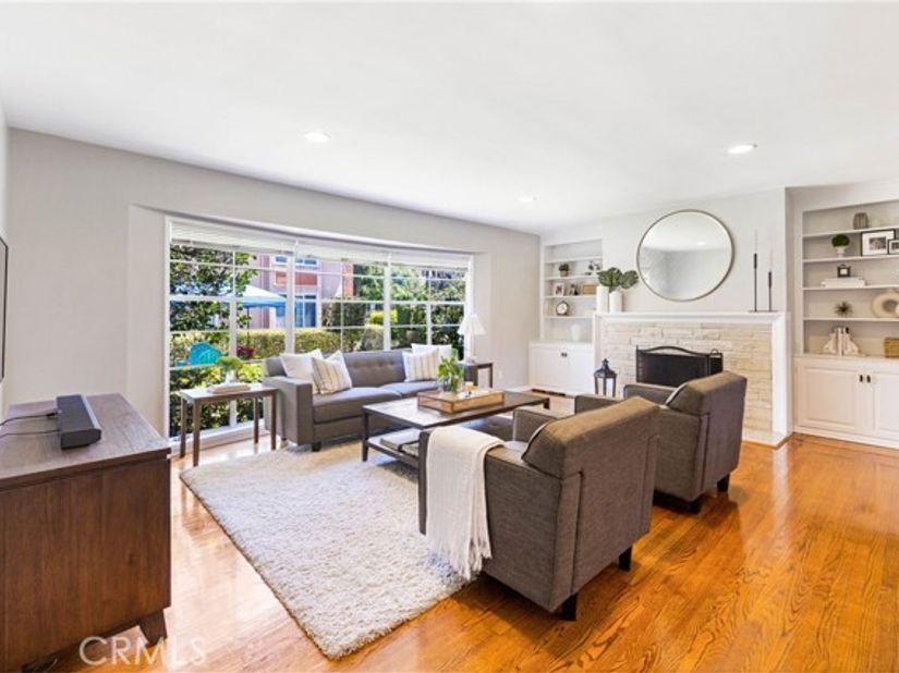 939 N Glendale 1, Glendale CA 91206