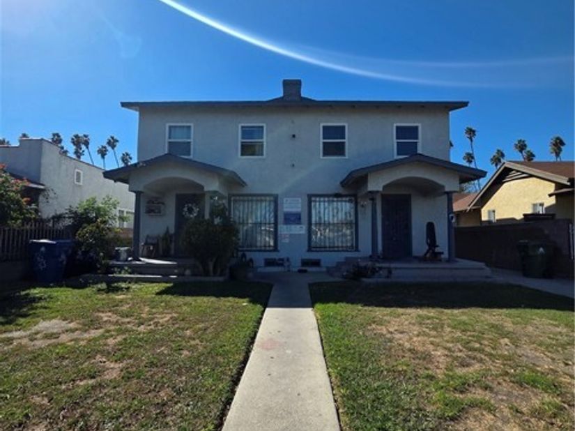 4915 2nd, Los Angeles CA 90043