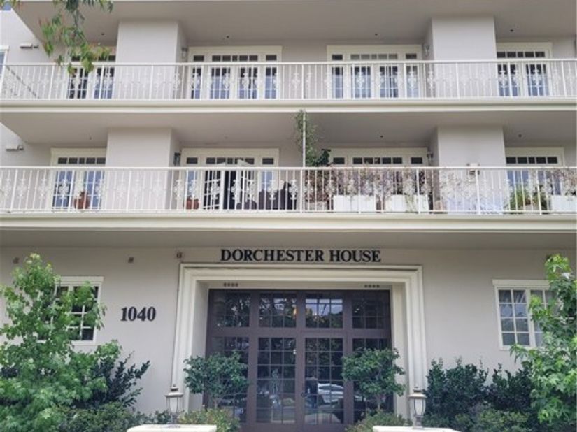 1040 4th 203, Santa Monica CA 90403
