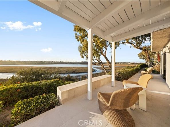 2427 Vista Nobleza, Newport Beach CA 92660