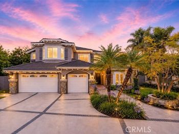 10 Skylark Way