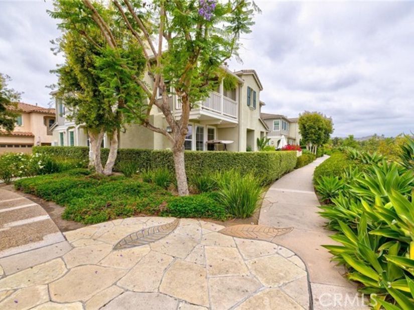 56 Glenalmond, Ladera Ranch CA 92694