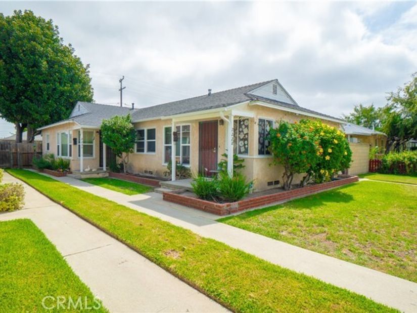 2228 Argonne, Long Beach CA 90815