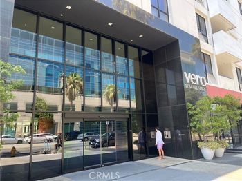1234 Wilshire Blvd.