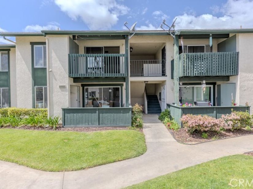23222 Orange 4, Lake Forest (el Toro) CA 92630