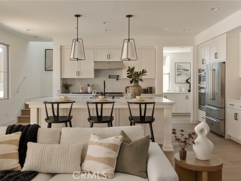 187 E Palm Street, Altadena CA 91001
