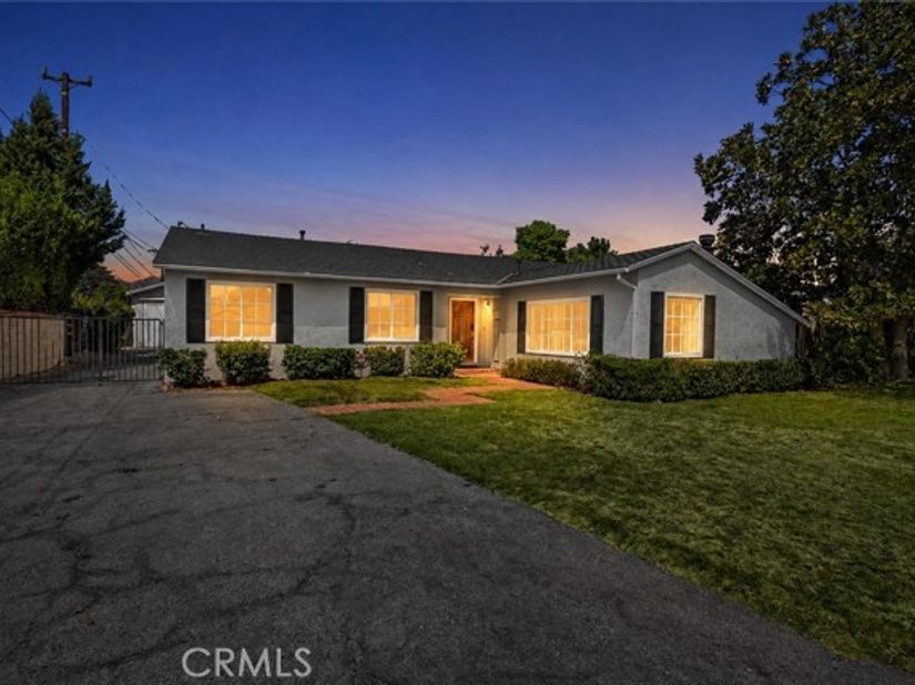 151 E Wistaria, Arcadia CA 91006
