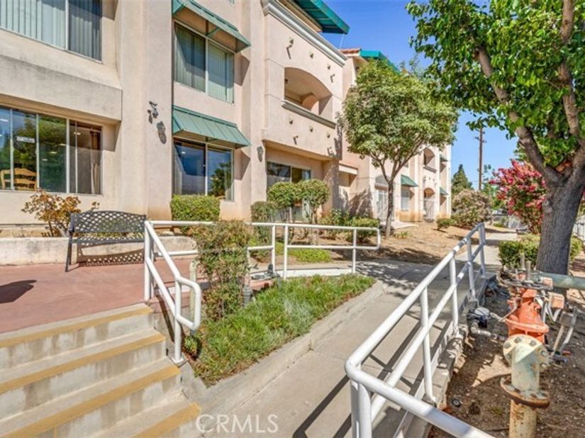 111 Marguerita Ave 106, Monterey Park CA 91754