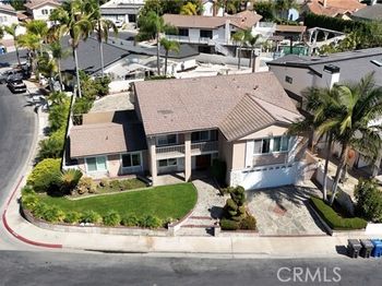 720 Pepper Tree