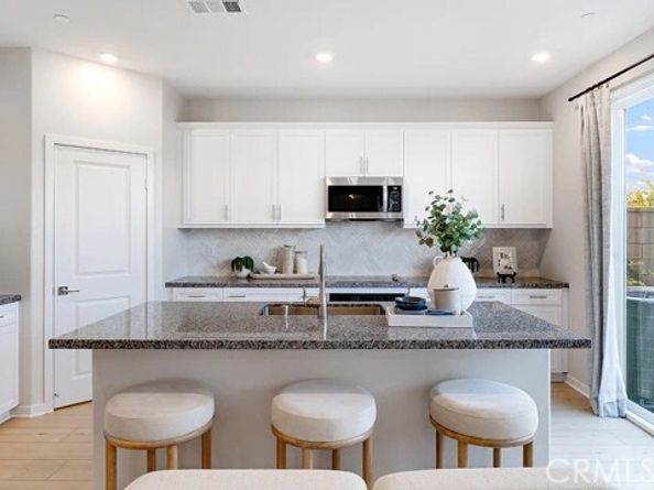 3274 Silo Paseo, Ontario DC 20536