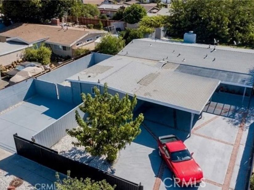 8214 Shirley, Los Angeles CA 91335