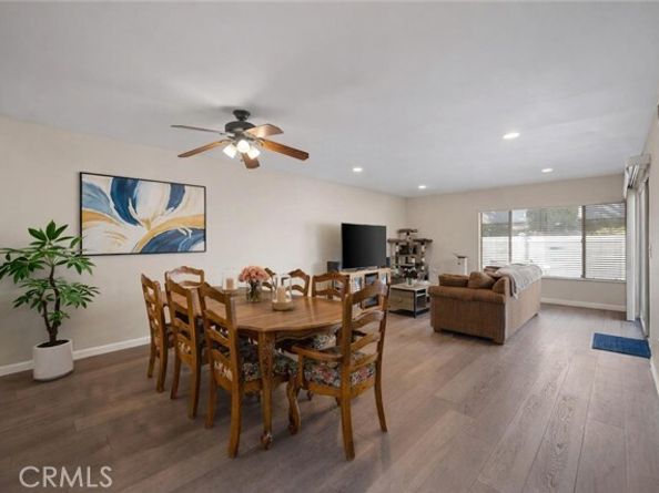 18515 Mayall Street J, Northridge (los Angeles) CA 91324