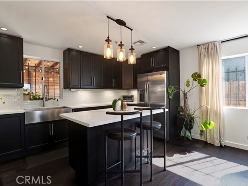 12120 Terra Bella Street 23, Pacoima (los Angeles) CA 91331