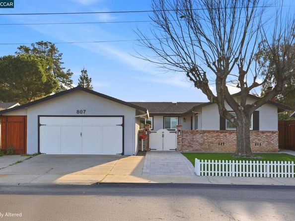 807 Crane Ave, Livermore CA 94551