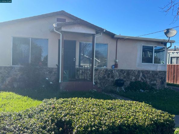 247 S 5Th St, Richmond CA 94804