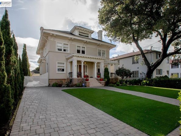 2056 Santa Clara Ave, Alameda CA 94501