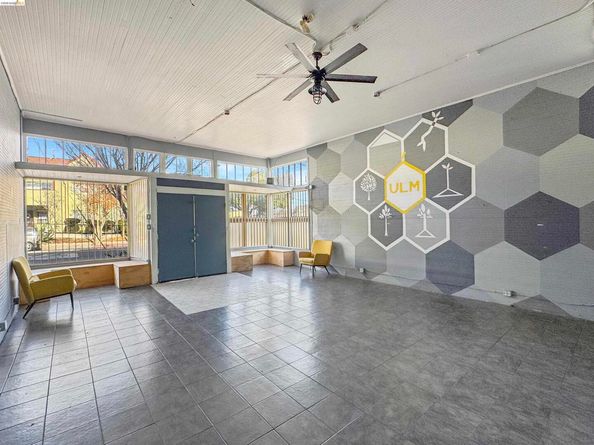 1653-1655 8th Street, Oakland CA 94607