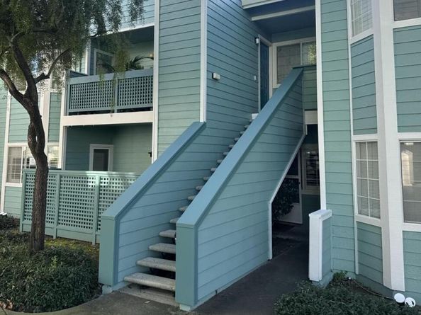 303 Dursey Dr, Pinole CA 94564